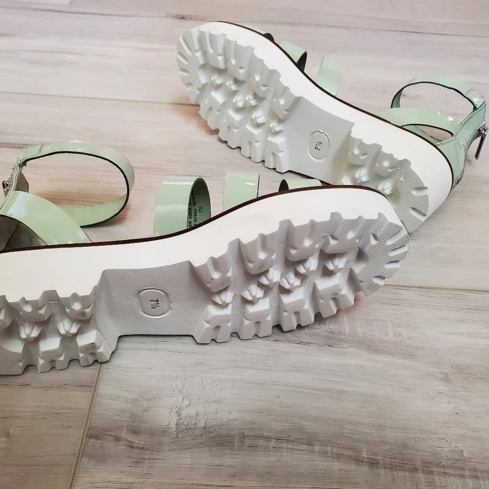 Seychelles Nightlife Sandals in Cucumber - Picture 7 of 9